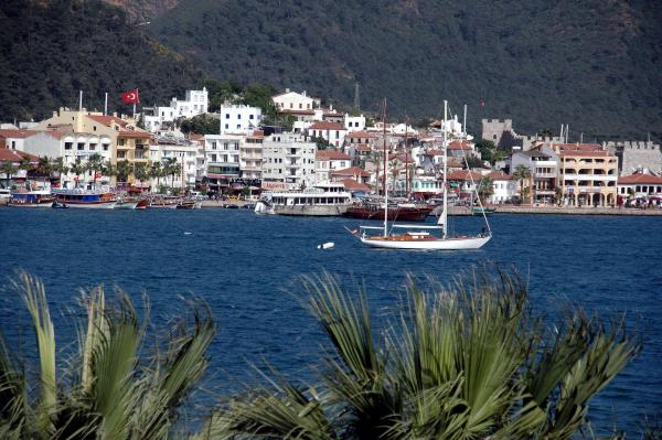 Yerleşik yabancılar ibadethane istiyor