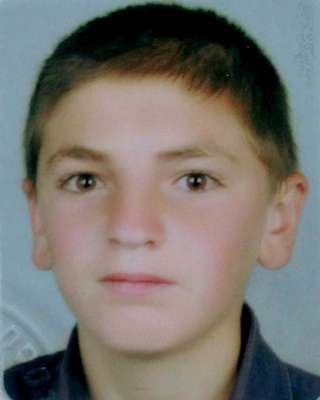 Tüfekle şaka ölüm getirdi