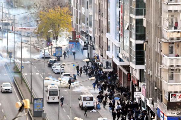 Diyarbakır'da olaylar çıktı