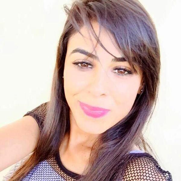Otomobilden atılarak öldürülen Hülya, gözyaşlarıyla uğurlandı (2)