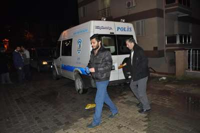 Kalbi ve karnından bıçaklanarak öldürülmüş