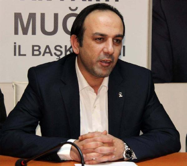 AK Parti Muğla İl Başkanı Küreci ve kardeşi kazada yaralandı