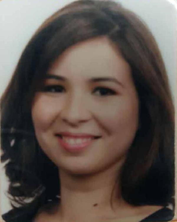 İki kutu hap içip intihar etti