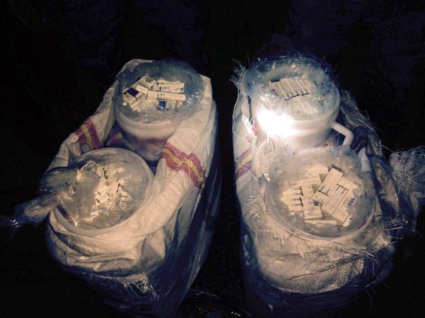 Turşu bidonu içerisinde kaçak sigara