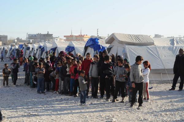 650 Suriyeli çocuğa diş fırçası ile macun dağıtıldı