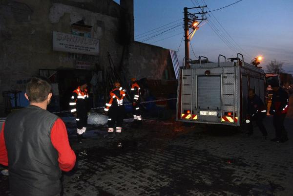 Oksijen kaynağı ile kesilen mutfak tüpü patladı: 1 ağır yaralı