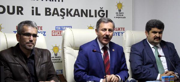 Ak Partili Özdağ: Rusya'nın yöneticilerini aklı selime davet ediyoruz