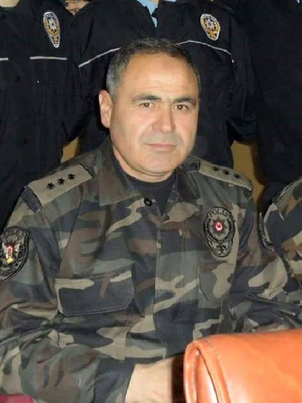 Şehit polis müdürünün babası ambulansla Ankara'ya götürüldü