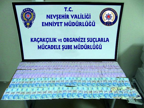 Sahte parayla yakalanan 2 kişi tutuklandı