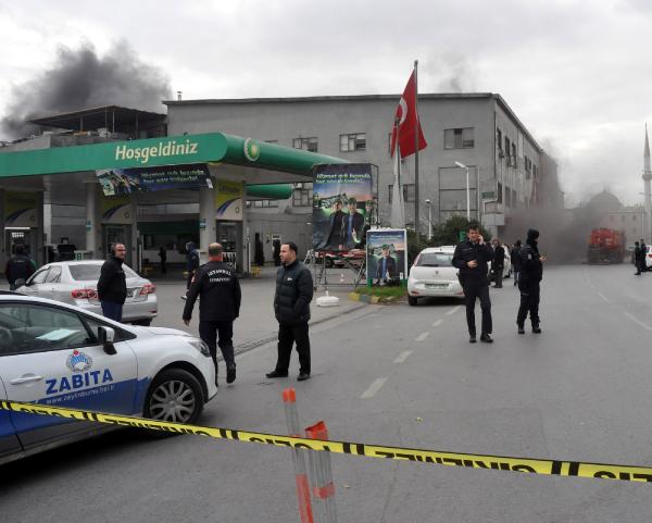Kozmetik fabrikasında yangın