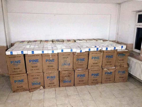 Tokat'ta 4 bin paket kaçak sigara ele geçirildi
