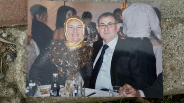 Kırmızı ışıkta geçen kamyon otomobile çarptı: 2 ölü, 1 yaralı (2)