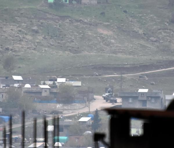 Cizre ve Silopi'de silah ve patlama sesleri gece boyunca sürdü (2)