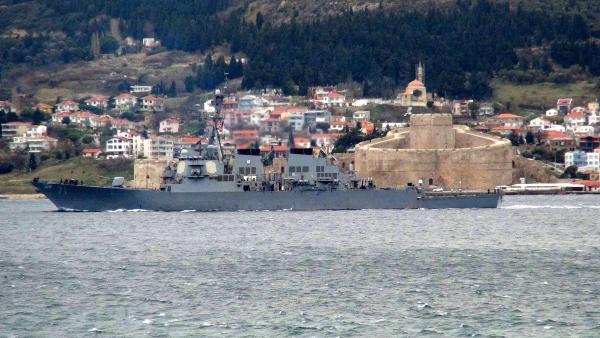 ABD Savaş Gemisi USS Ross, Çanakkale Boğazı'ndan geçti
