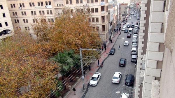 Sokağa çıkma yasağının uygulandığı Nusaybin'de silah sesleri