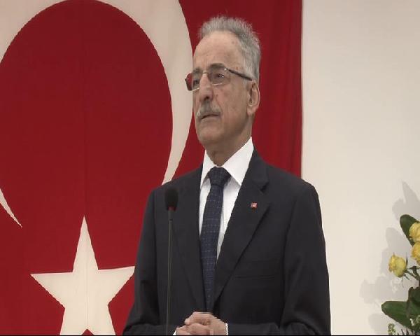 (özel) Murat Karayalçın, CHP İstanbul İlçe Teşkilatı mensuplarına veda etti