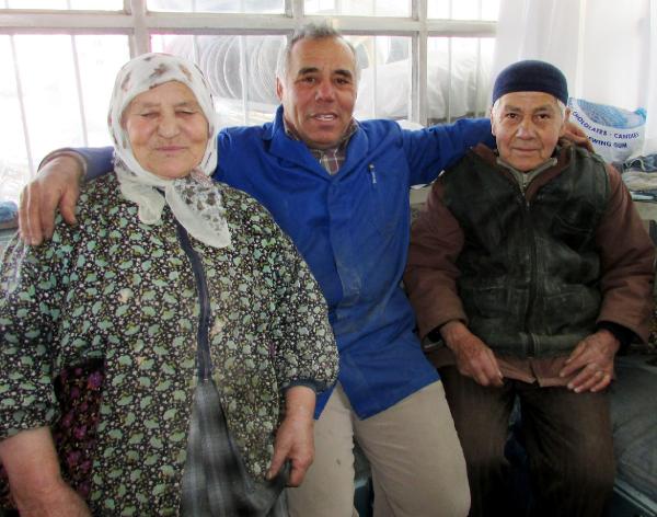 Akın çiftinin 34 yıllık müthiş dayanışması