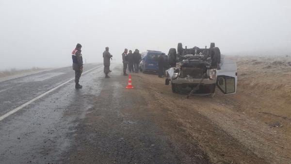 Öğrenci taşıyan minibüs devrildi: 1 ölü, 6 yaralı