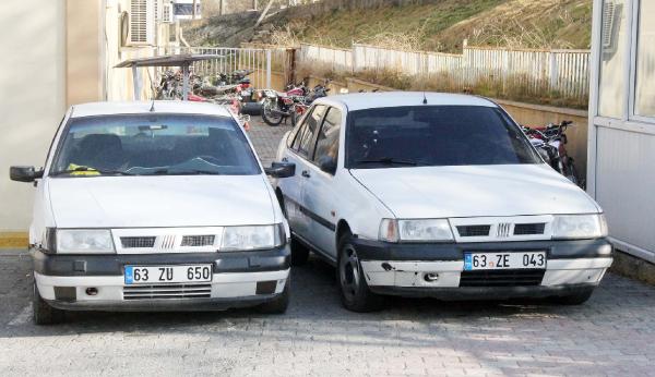 Yakıtları bittikçe otomobil çalan 3 şüpheli yakalandı