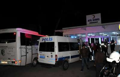 Lastik botta 28 kaçak yakalandı