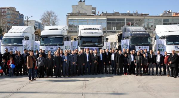 Adıyaman'dan Suriye'ye 6 TIR un yardımı