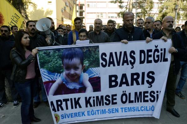 Siverek'te öğretmenlerden Cizre ve Silopi protestosu