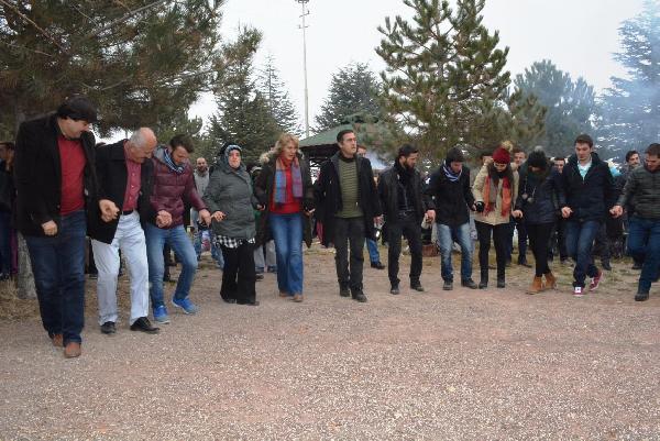 Niğde'de 1 ton hamsi ücretsiz dağıtıldı