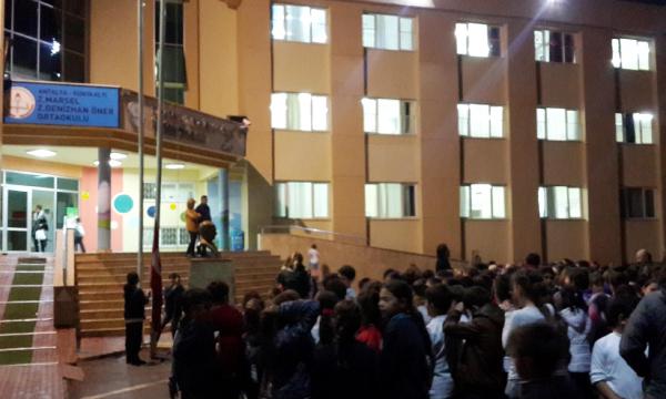 Servisçi baskısı yüzünden 'karanlıkta eğitim' iddiası