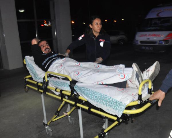 Yan bakma kavgası: 2 yaralı