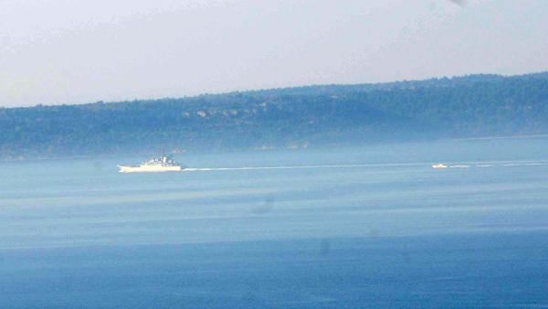 Füze krizi yaratan Rus gemisine 5 saatlik sis rötarı