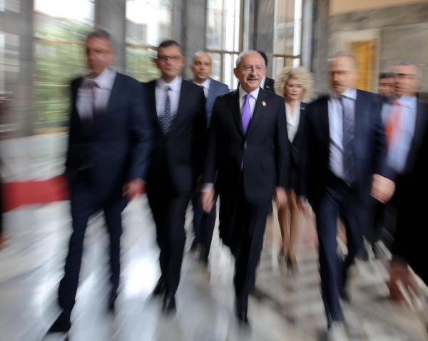 Kılıçdaroğlu: Hiçbir milletvekilimizi kimseye yedirmeyiz