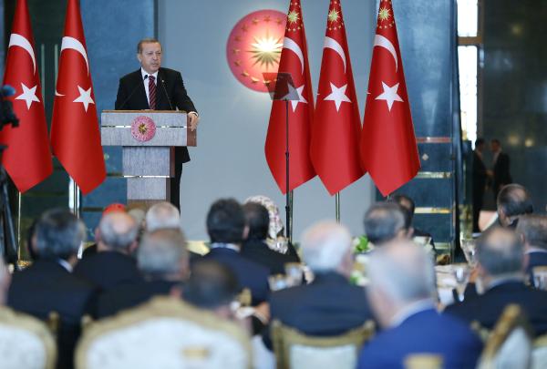 Cumhurbaşkanı Erdoğan : Cehalet talimle, hata özürle giderilir ama ihanetin ilacı yoktur