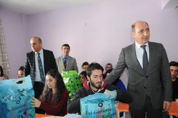 Hakkari'de 416 öğrenciye ücretsiz kurs