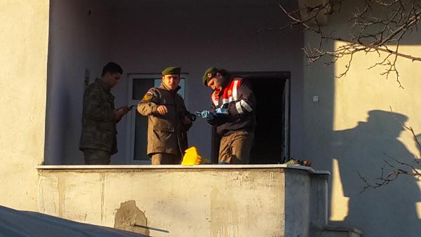 Tüfekle oynayan 8 yaşındaki çocuk, 4 yaşındaki kardeşini öldürdü