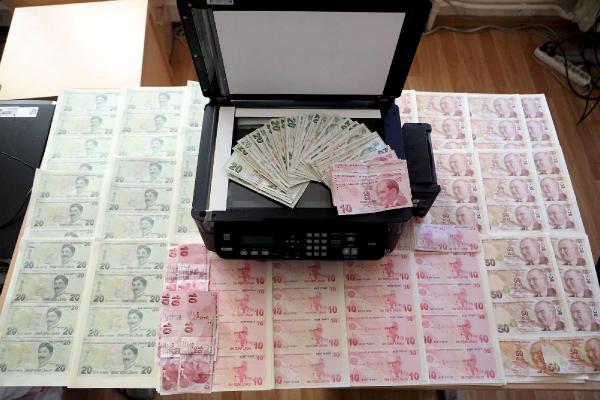 İstanbul'da sahte para operasyonu...