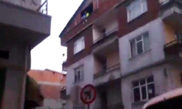 Ordu’da intihar etmek isteyen genç kızı polis son anda kurtardı