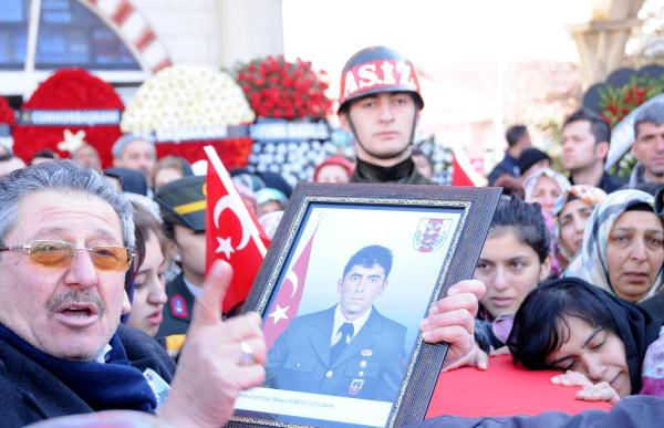 Şehit Uzman Çavuş Birkan Gündüz gözyaşlarıyla uğurlandı