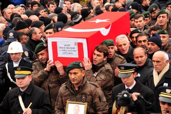 Şehit polis Güneş son yolculuğuna uğurlandı