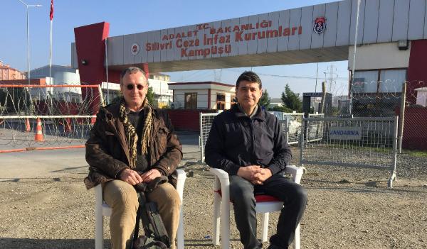 "Umut Nöbeti" Silivri'de devam ediyor..