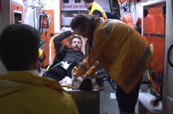 Polis, eczanede kendisini bıçaklayan kişiyi bacağından vurdu