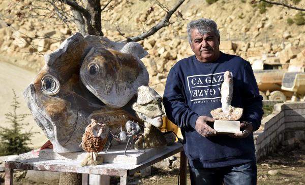 IŞİD'den kaçan Suriyeli heykeltıraş taş ocağında sanat yapıyor