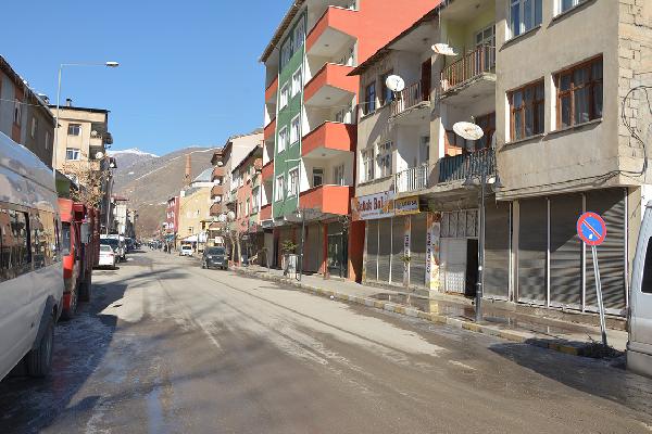 Çatak'da kepenkler açılmadı