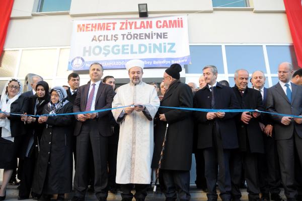 Diyanet İşleri Başkanı Görmez, Gaziantep'te cami açılışlarına katıldı
