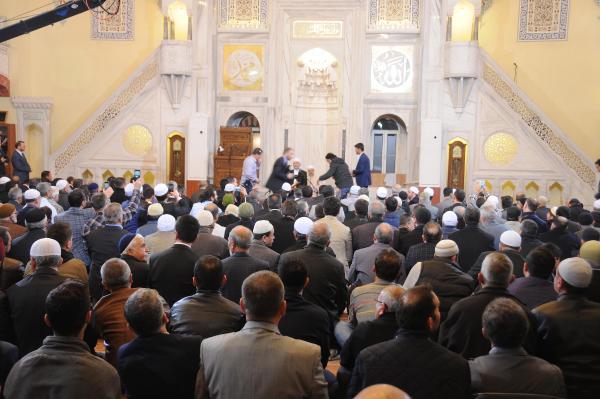 Diyanet İşleri Başkanı Görmez, Gaziantep'te cami açılışlarına katıldı (3)