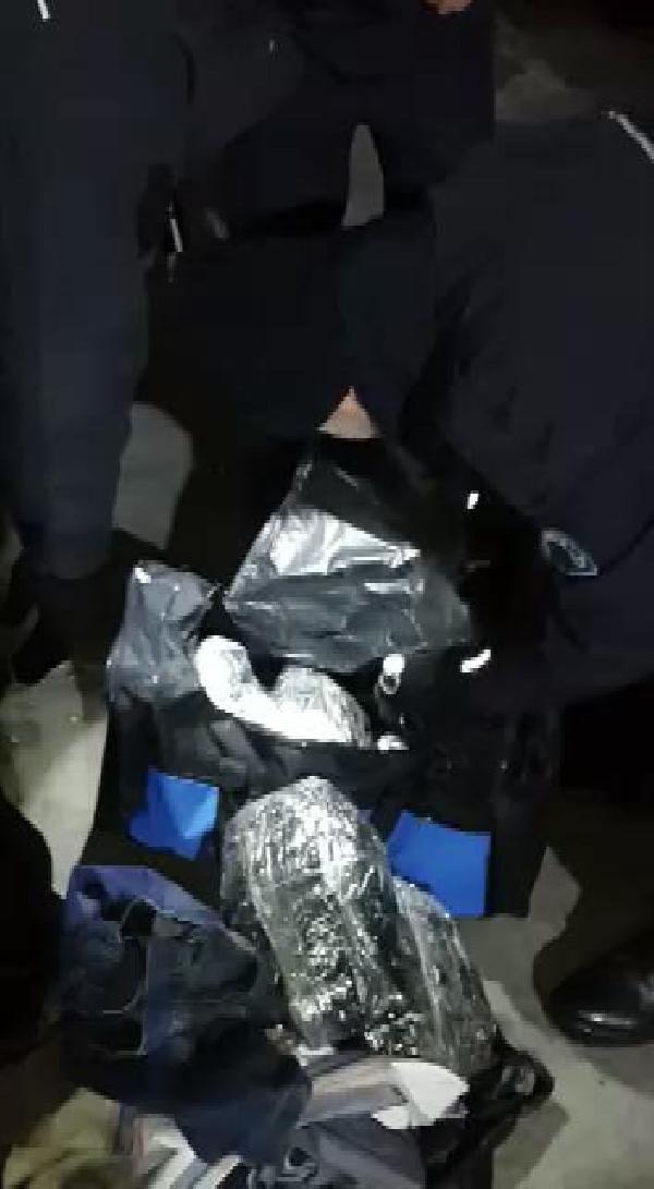 Yolcu otobüsünde uyuşturucu sevkiyatı
