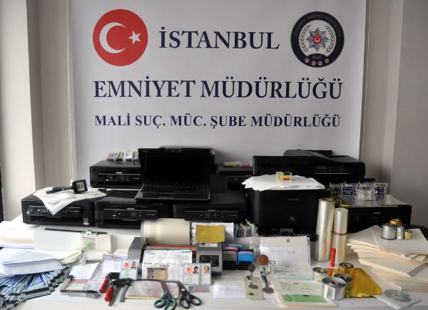 Sahte çek çetesi yakalandı