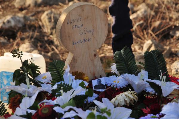 Şehit polis için köyünde mevlit okutuldu