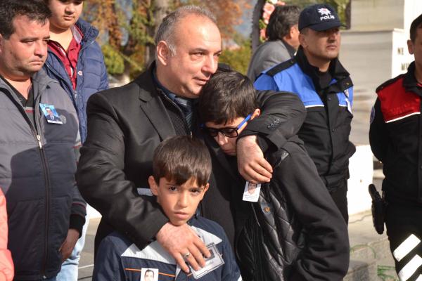 Kazada ölen polis memuru, törenle memleketi Elazığ'a uğurlandı (2)