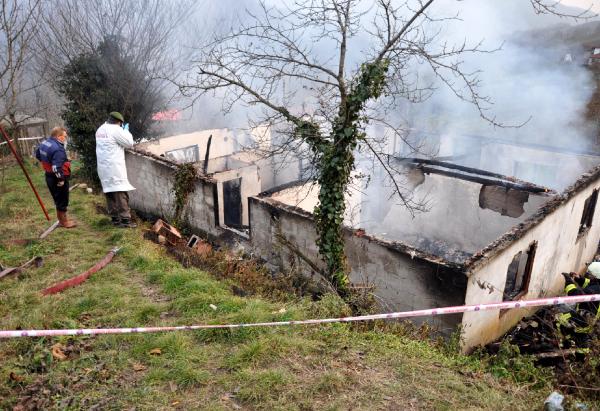Bartın'da tek katlı ev yandı: 1 ölü, 1 yaralı