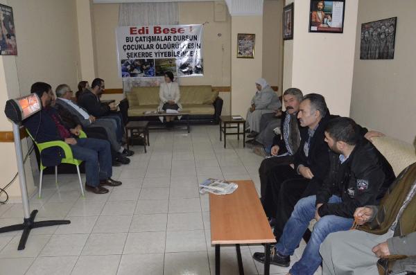 Çatışmalara tepki için açlık grevi başlattı